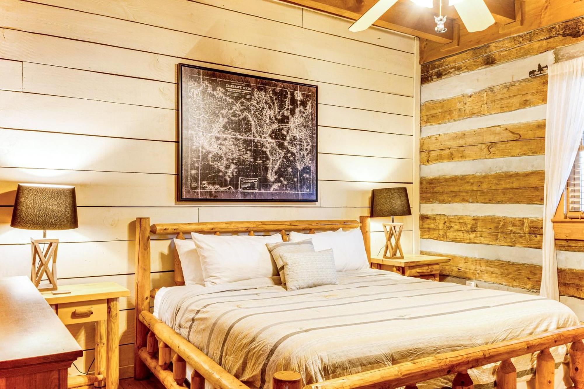 Spacious Gatlinburg Cabin With Hot Tub And Game Room! מראה חיצוני תמונה